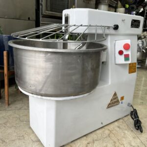 دستگاه اسپیرال ۳۰ کیلو خمیر